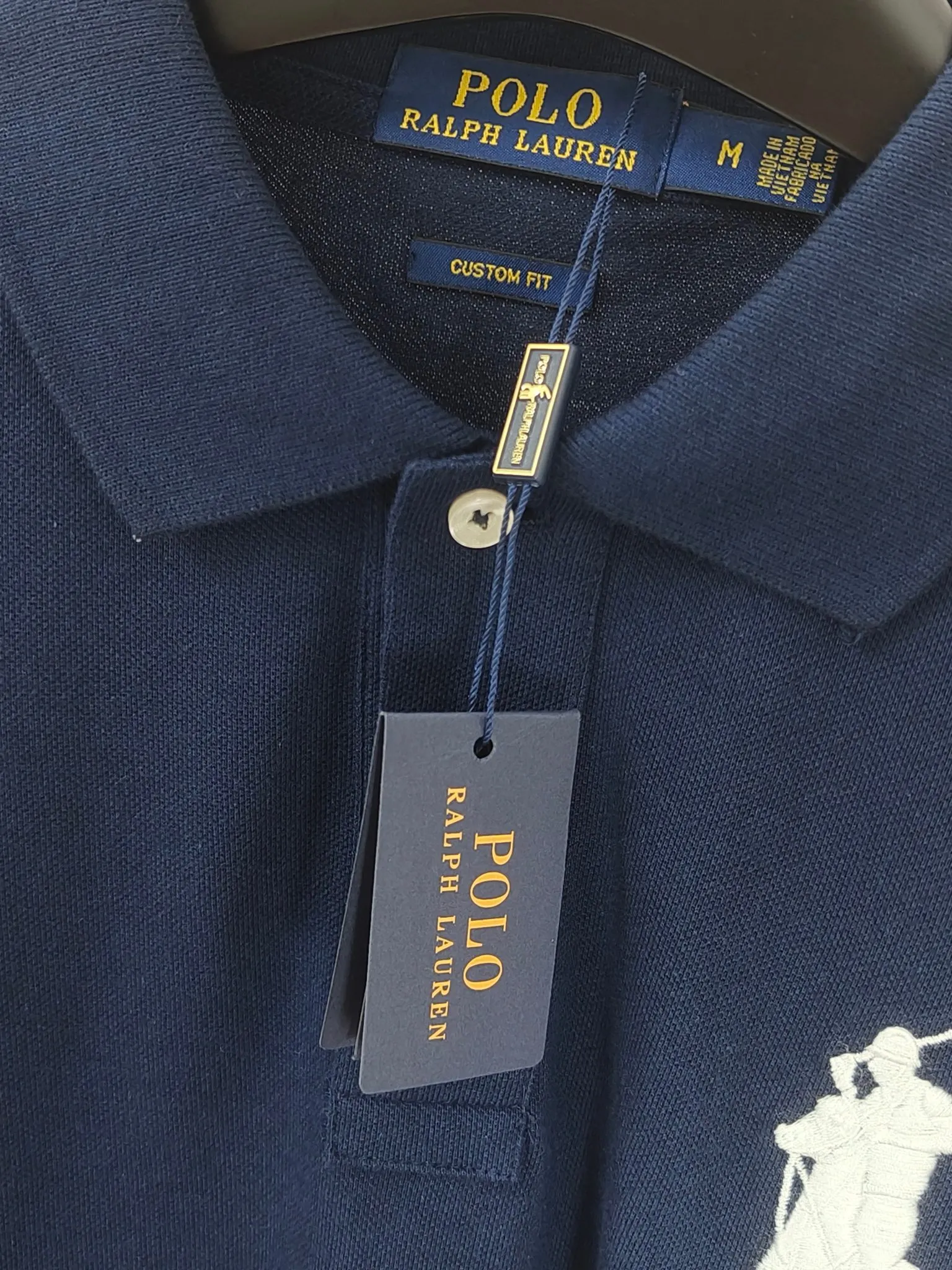 P180 Ralph Lauren large embroidered polo shirt with lapel and short sleeves. High-end quality. Complete with three labels, comfortable and breathable, classic and simple, exquisite and fashionable. The details show high-end quality. Color: black, white, gray, navy. Size: M-XXL